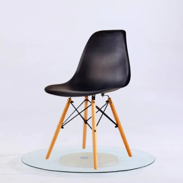 my-11134207-7r98q-lyd8qg8y5m5l0c.webp Random Eames chair dining L38cm W39cm H82cm
